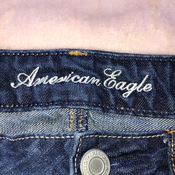 American Eagle Shorts - Picture 4 of 5